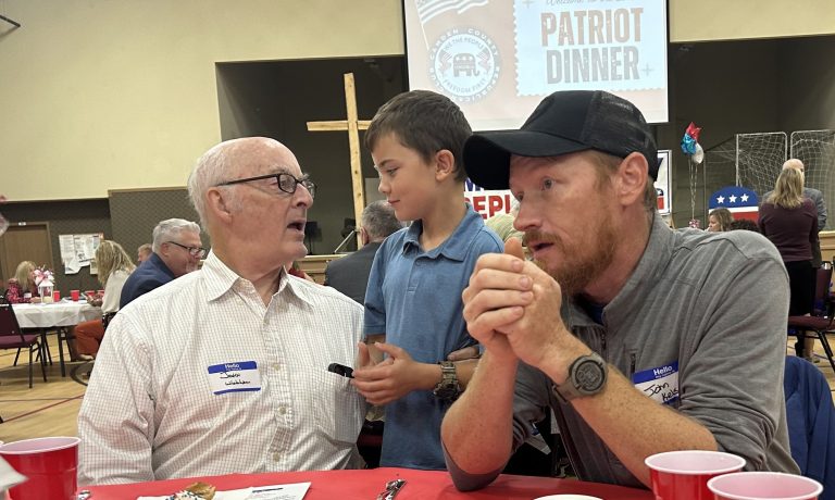 1G table IMG_5815 (3)