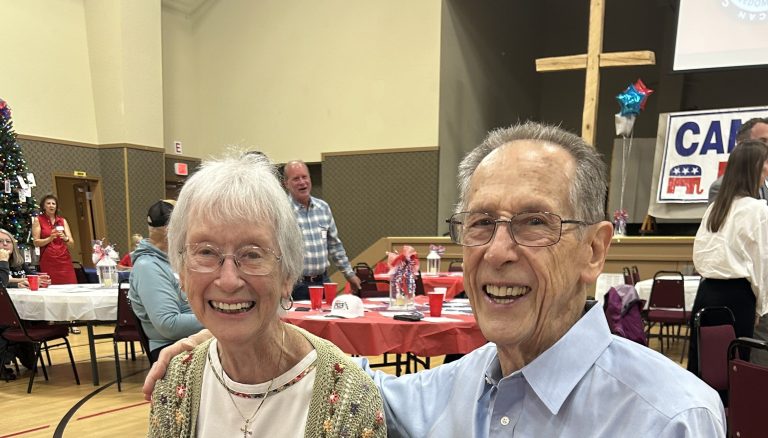 1L table IMG_5784 (5)