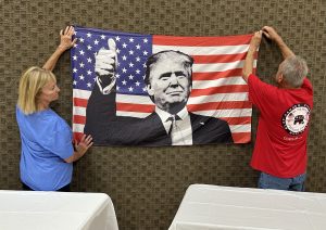 8z - set up banners IMG_5694 (2)